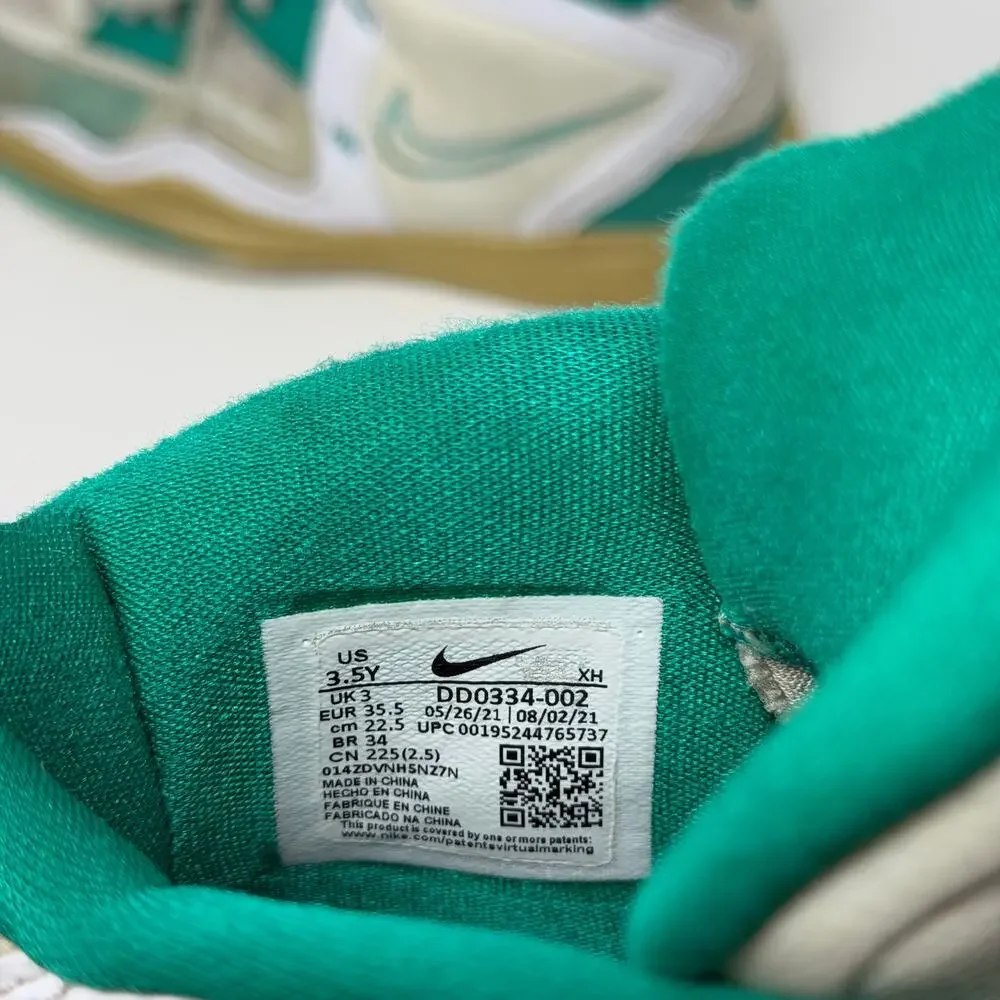 Nike Team Hustle D 10 GS Keep Sue Fresh 3.5Y Shoes